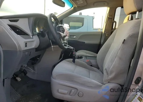 2017 Toyota Sienna Le из США, поврежденный, VIN 5TDKZ3DC3HS821719